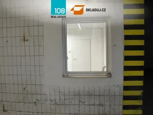 Pronájem skladu, Chomutov, 1300 m2