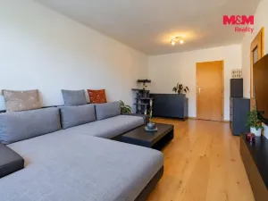 Prodej bytu 2+kk, Třeboň - Třeboň II, Nádražní, 50 m2