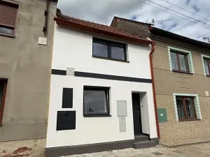 Pronájem bytu 2+1, Ondratice, 46 m2