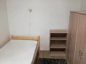 Pronájem bytu 1+1, Brno, V aleji, 40 m2