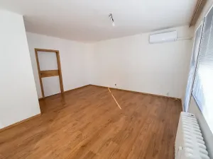 Pronájem bytu 3+1, Brno, Konradova, 77 m2