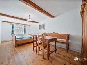 Prodej chalupy, Střevač, 226 m2