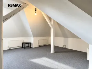 Pronájem bytu 2+kk, Praha - Vinohrady, Hradešínská, 65 m2