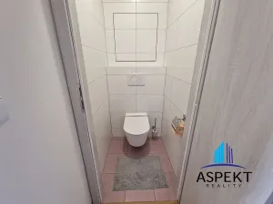 Prodej bytu 4+1, Praha - Troja, Mazurská, 84 m2