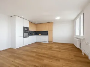 Prodej bytu 3+kk, Praha - Prosek, Litvínovská, 74 m2