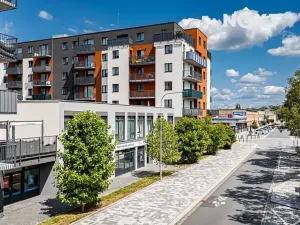 Prodej obchodního prostoru, Pardubice, Na Spravedlnosti, 200 m2