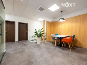 Prodej obchodního prostoru, Pardubice, Na Spravedlnosti, 200 m2
