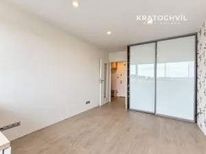 Pronájem bytu 3+kk, Praha - Smíchov, Holečkova, 74 m2