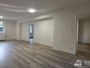 Prodej bytu 3+kk, Praha - Hlubočepy, Pod Žvahovem, 88 m2