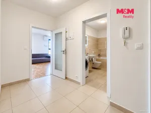 Pronájem bytu 2+kk, Praha - Modřany, Zlochova, 51 m2