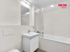 Pronájem bytu 2+kk, Chrudim - Chrudim IV, Luhanova, 50 m2