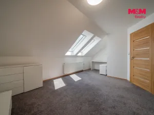 Prodej rodinného domu, Blansko - Lažánky, 275 m2