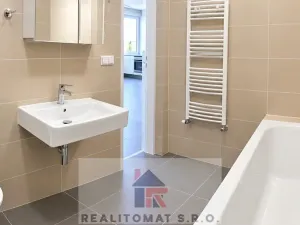 Pronájem bytu 2+kk, Praha - Libeň, Braunerova, 50 m2