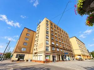 Pronájem bytu 3+1, Praha - Vršovice, Kubánské náměstí, 82 m2