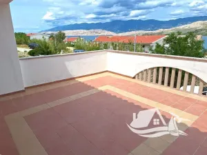 Prodej bytu 4+kk, Pag, Chorvatsko, 200 m2