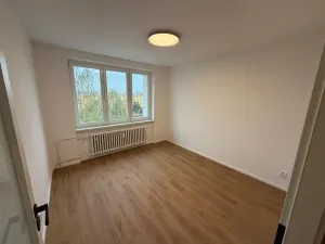 Prodej bytu 3+1, Kladno, Finská, 65 m2