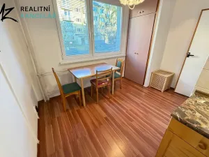 Prodej bytu 2+1, Rýmařov, Větrná, 59 m2