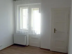 Pronájem bytu 2+kk, Praha - Žižkov, Jičínská, 46 m2