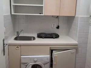 Pronájem bytu 1+kk, Praha - Vokovice, Evropská, 25 m2