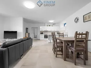 Prodej chalupy, Borovany, 181 m2