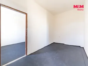 Prodej bytu 3+1, Hranice, Tovární, 61 m2