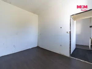 Prodej bytu 3+1, Hranice, Tovární, 61 m2