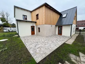 Prodej rodinného domu, Šluknov, Dr. Edvarda Beneše, 253 m2