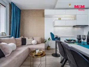 Prodej bytu 3+kk, Hradec Králové - Nový Hradec Králové, třída Edvarda Beneše, 81 m2