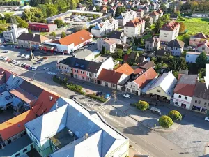Prodej činžovního domu, Chlumec nad Cidlinou, Klicperovo náměstí, 262 m2