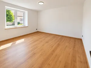 Prodej rodinného domu, Hroznová Lhota, 145 m2