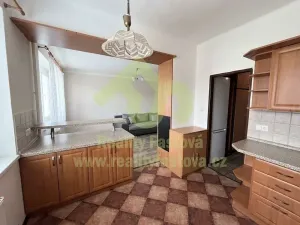 Prodej bytu 3+1, Rokycany, Barákova, 74 m2