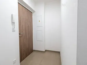 Pronájem bytu 2+kk, Pardubice, Bratranců Veverkových, 46 m2