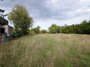 Prodej pozemku, Praha - Horní Počernice, Na svěcence, 1297 m2