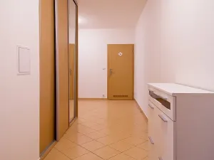 Pronájem bytu 3+kk, Praha - Řepy, Skuteckého, 75 m2
