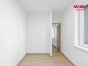 Prodej bytu 2+kk, Třinec - Lyžbice, Seifertova, 30 m2