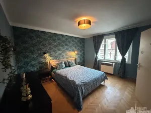 Pronájem bytu 1+1, Praha - Vinohrady, Řipská, 46 m2