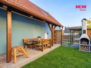 Prodej rodinného domu, Lužnice, 180 m2