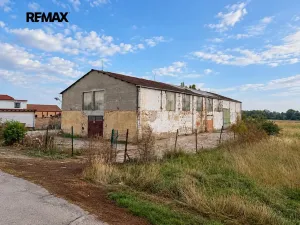 Pronájem skladu, Valtice, Mikulovská, 620 m2