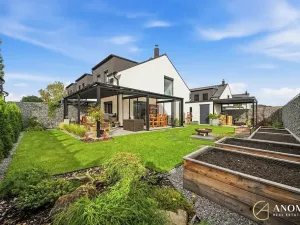 Prodej bytu 5+kk, Pečky, Za Statkem, 114 m2