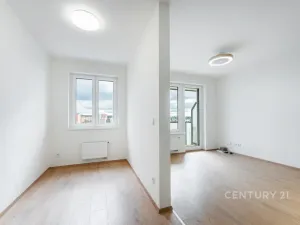 Pronájem bytu 1+kk, Praha - Hostivař, 32 m2