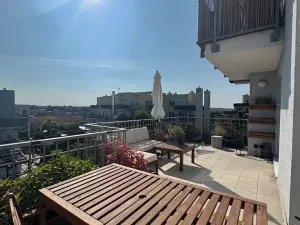 Pronájem bytu 2+kk, Praha - Řeporyje, Wiesenthalova, 84 m2