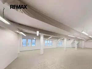 Prodej kanceláře, Hlinsko, Wilsonova, 2147 m2