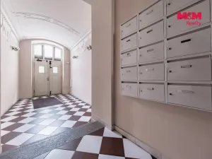 Prodej bytu 1+kk, Praha - Nusle, náměstí Bratří Synků, 23 m2