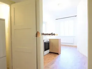 Pronájem bytu 2+kk, Praha - Nusle, Lounských, 46 m2