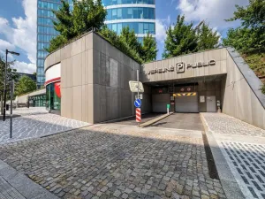 Pronájem obchodního prostoru, Praha - Michle, Želetavská, 84 m2