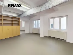 Prodej výrobních prostor, Hlinsko, Za Radnicí, 1620 m2