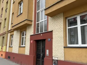 Pronájem bytu 2+kk, Praha - Strašnice, Černokostelecká, 48 m2
