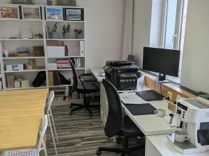 Pronájem kanceláře, Uherské Hradiště, Zelný trh, 18 m2