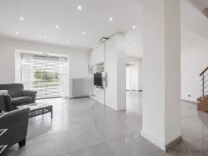 Prodej rodinného domu, Šlapanice, Brněnská, 154 m2