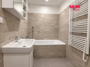 Prodej bytu 2+1, Prachatice, Zvolenská, 60 m2